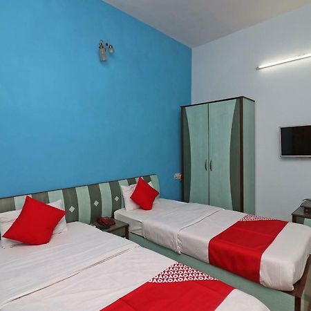 Oyo 37989 Hotel Debarshi Bānkura Kültér fotó