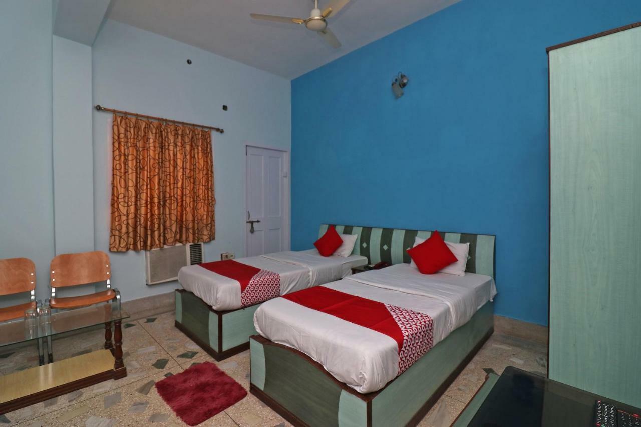 Oyo 37989 Hotel Debarshi Bānkura Kültér fotó